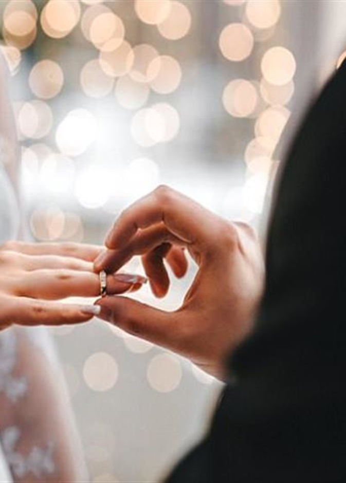 عيوب الزواج التقليدي المبني على العقل فقط