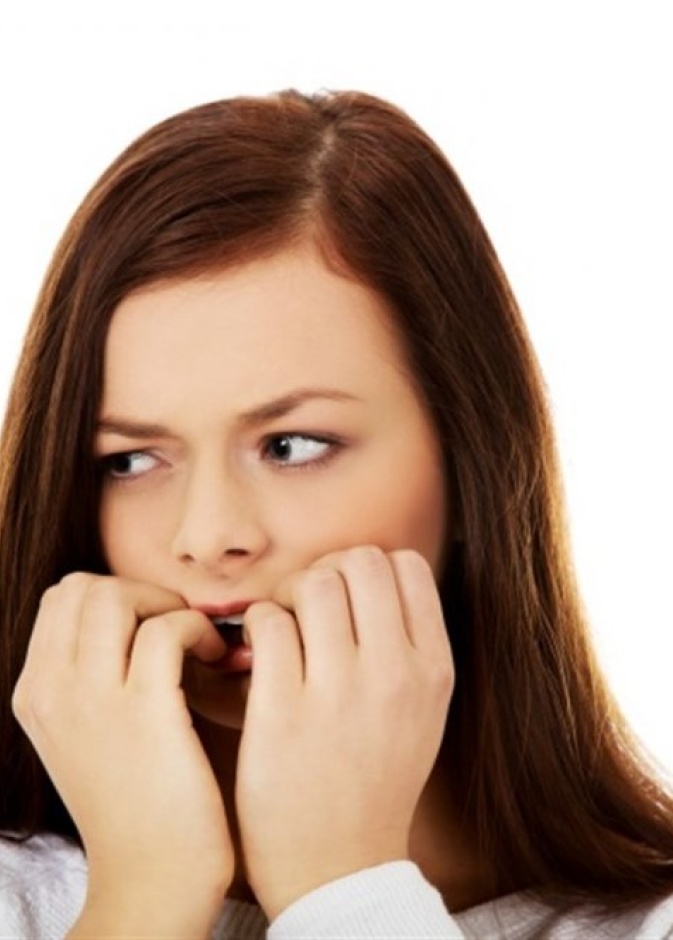 كيفية تخلص المرأة من الرهاب الإجتماعي