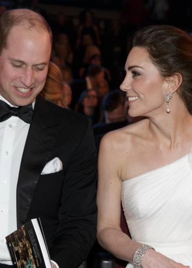 صورة عفوية للأمير وليام ودوقة كامبريدج كيت ميدلتون أثناء حضورهما حفل BAFTA