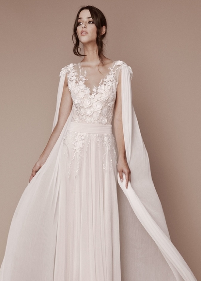 موديلات فساتين زفاف شتوية 2019 مع وشاح أو كاب من مجموعة جورج حبيقة