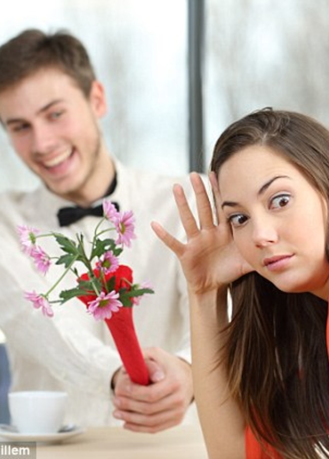 كيف ترفضين علاقته العاطفية بلباقة