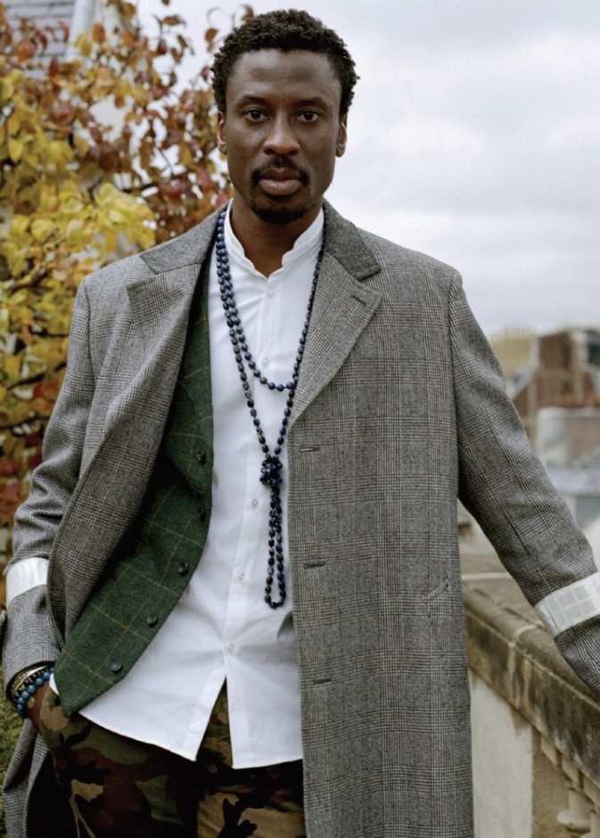 المصمم Ini Archibong