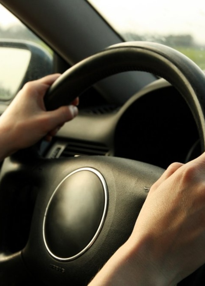 3 أسباب رئيسة لصعوبة إدارة وبطء حركة عجلة القيادة في السيارة