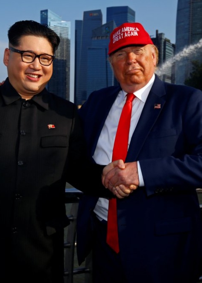 الإفراج عن شبيهي ترامب وكيم بشروط