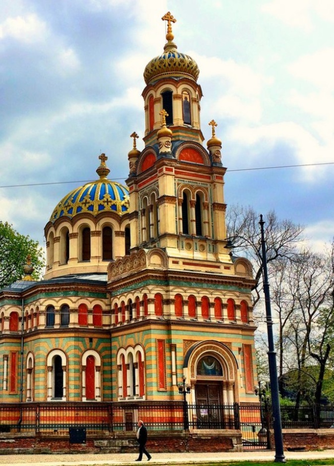 أفضل اماكن السياحة في لودز البولندية