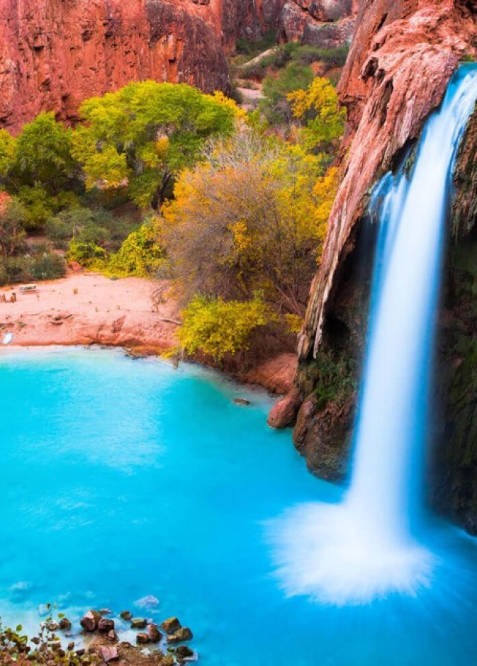 بحيرة شلالات هافاسو - اريزونا امريكا المنظر ليلا لايوصف