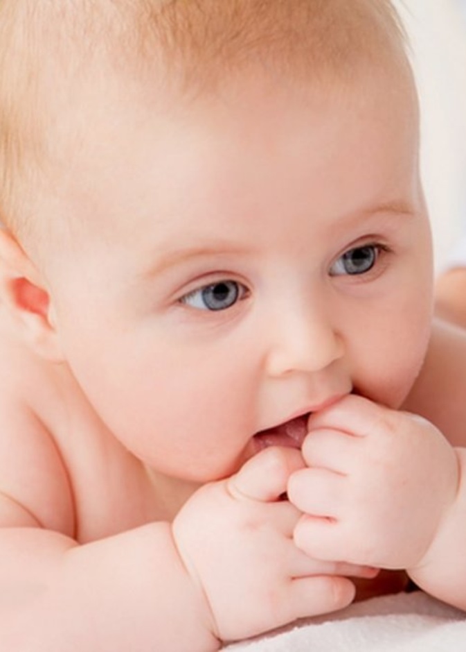 علامات شبع الرضيع