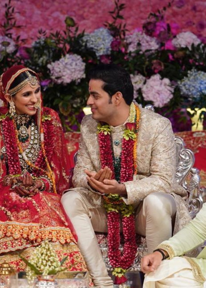 اجواء الزفاف المبهجه