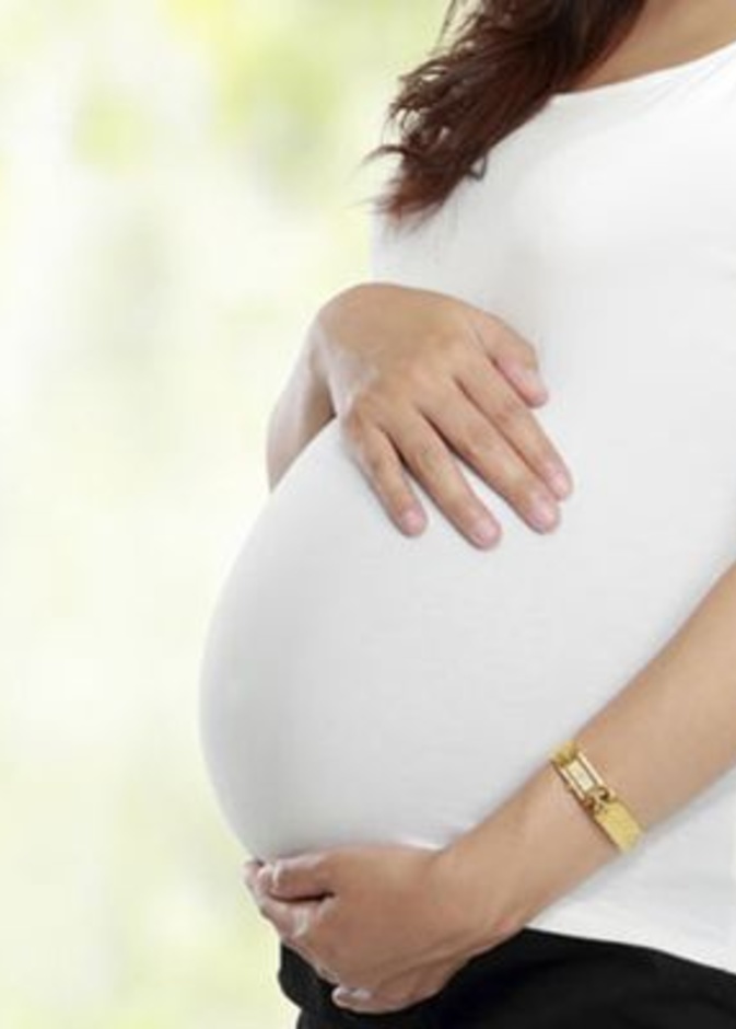 أضرار التدخين السلبي على المرأة الحامل