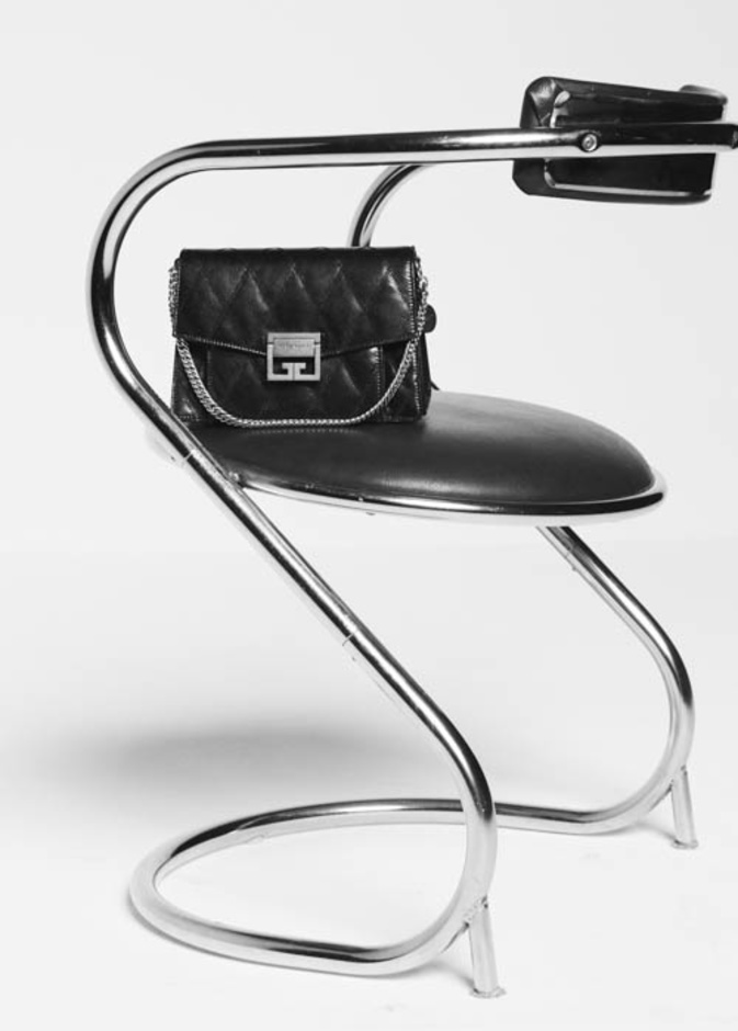 حقيبة GIVENCHY الجديدة
