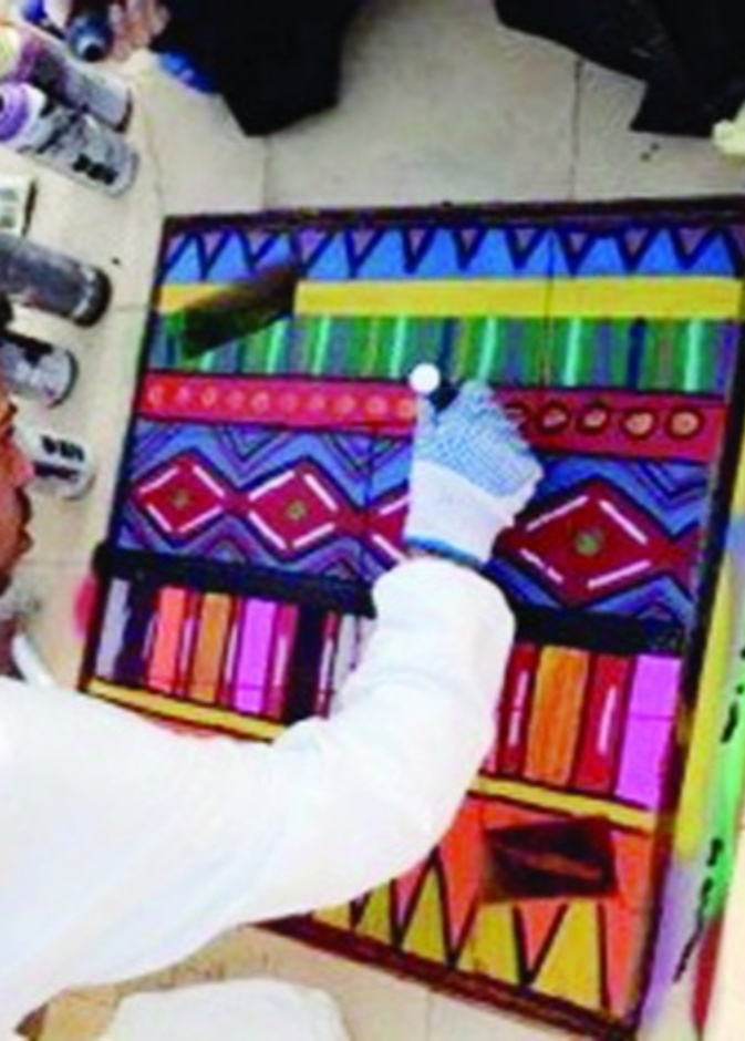 تشكيليون وتشكيليات يطلقون مبادرة تجميل أرصفة الرياض