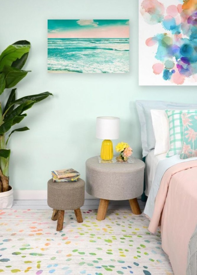 الزهر الباستيل في ديكور غرفة النوم المودرن