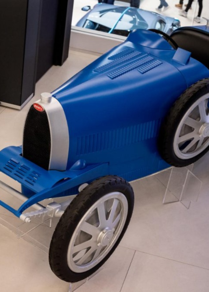 500 نسخة فقط من سيارة بوجاتي الصغيرة