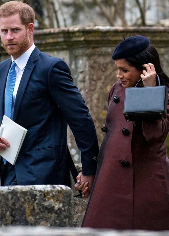 الأمير هاري وميغان ماركل في مراسم تعميد ابنة زارا تيندال