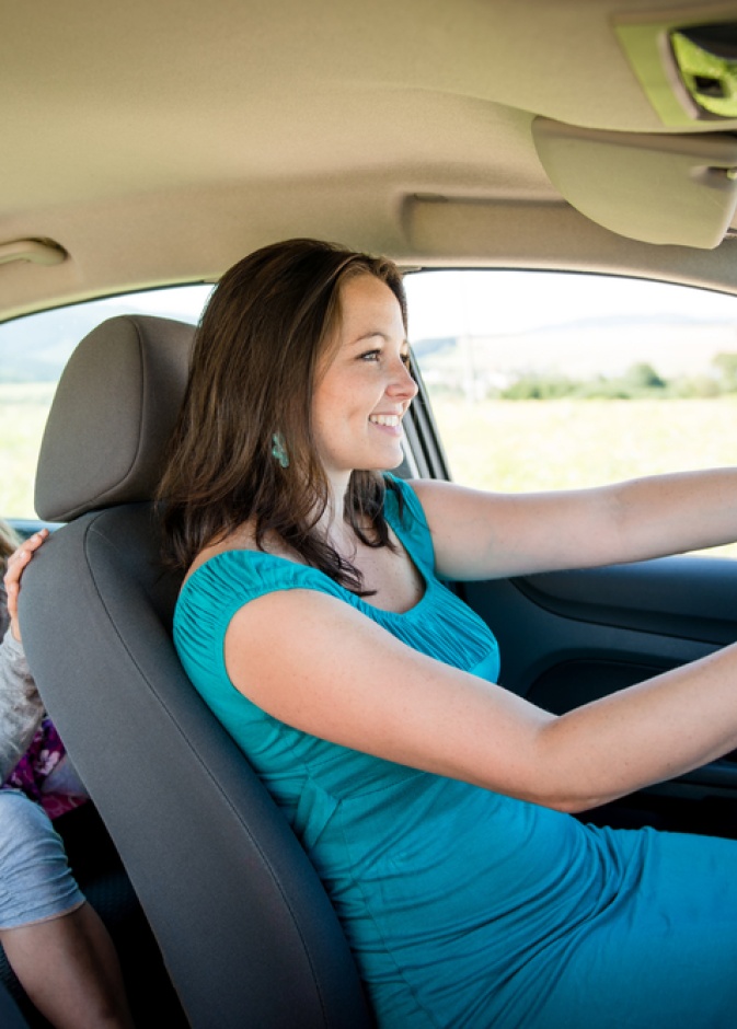 ترصد مجلة هي وبمناسبة اقتراب السيارات الملائمة للأمهات