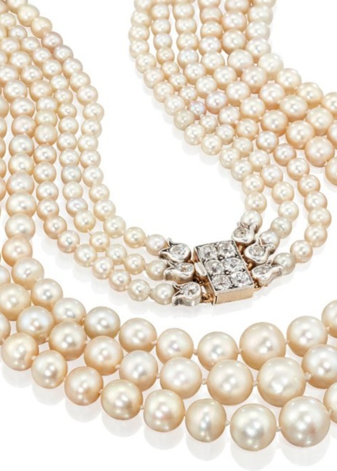 Christie’s تتعاون مع معهد البحرين للؤلؤ والأحجار الكريمة في تنظيم معرض مرموق للؤلؤ