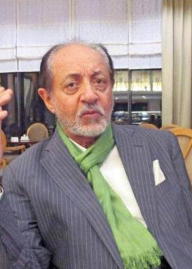 عبد العزيز مخيون