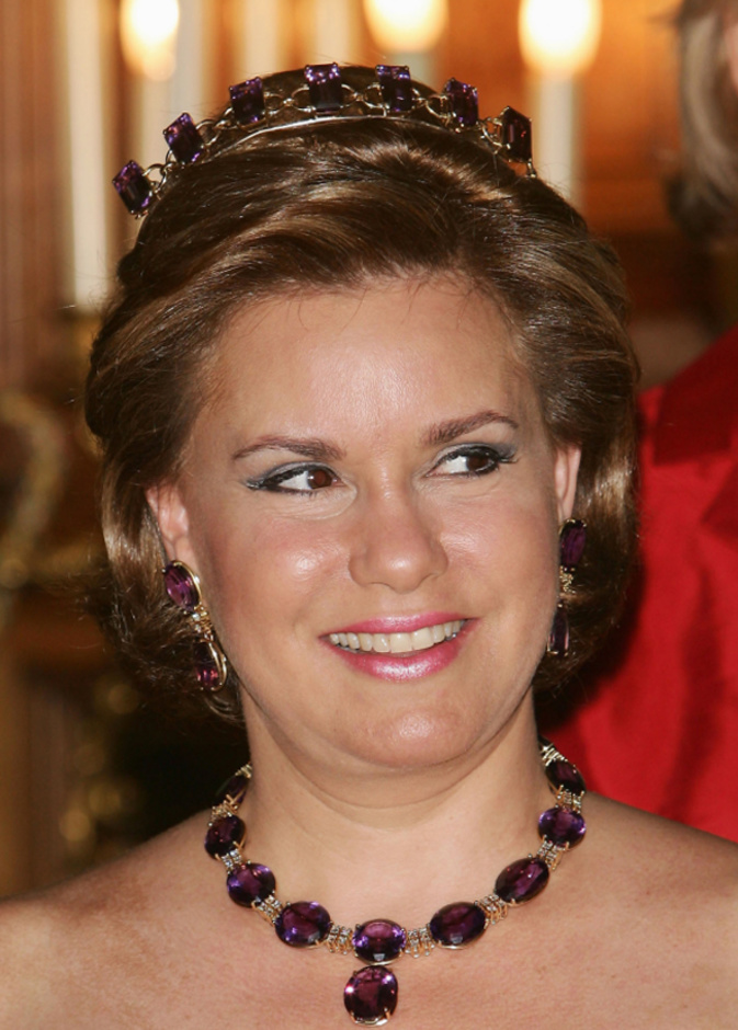 أقراط اللؤلؤ