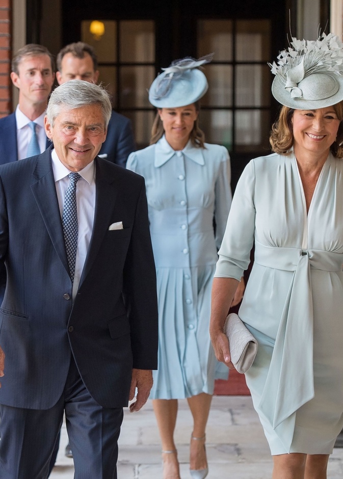 تسريح عمال من شركة والدي كيت ميدلتون