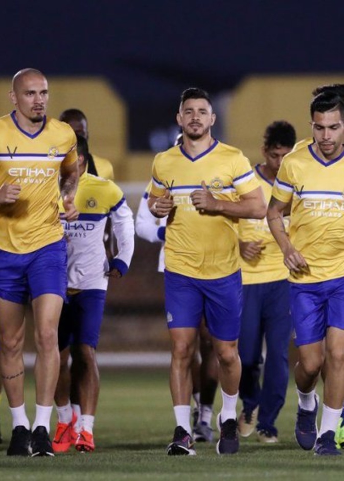 النصر.. لا تكلمني متصدر