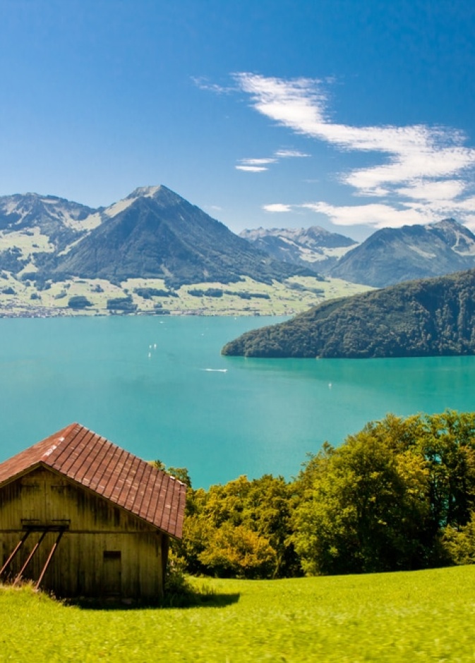 اطلالة اخرى لبحيرة لوسيرن