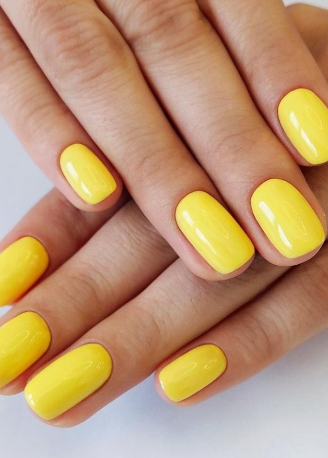 المناكير الأصفر الأجمل في صيف 2019