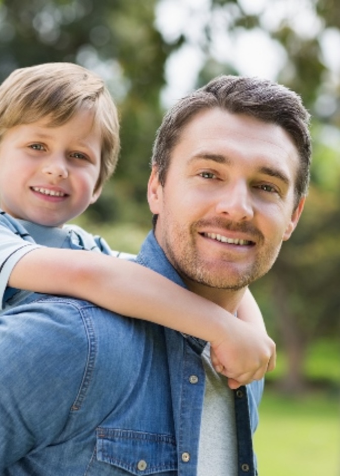 نصائح للأب للحفاظ على أبنائه وكسب صداقتهم 