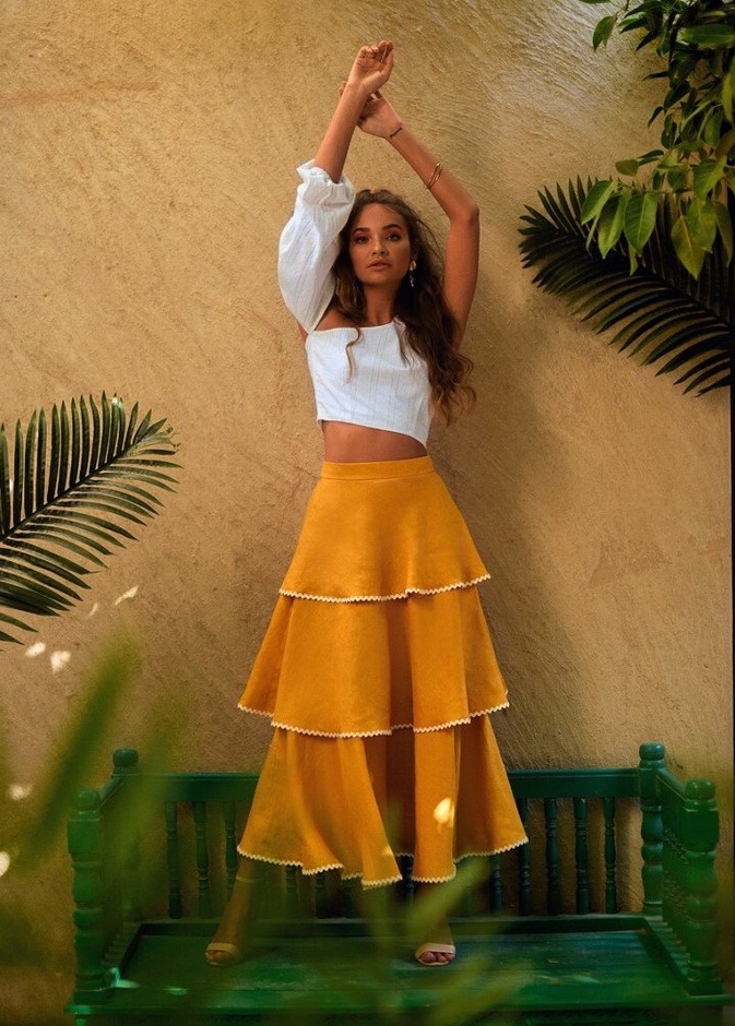 أزياء عصرية وأنيقة مناسبة للسفر من تصميم فرح حماد