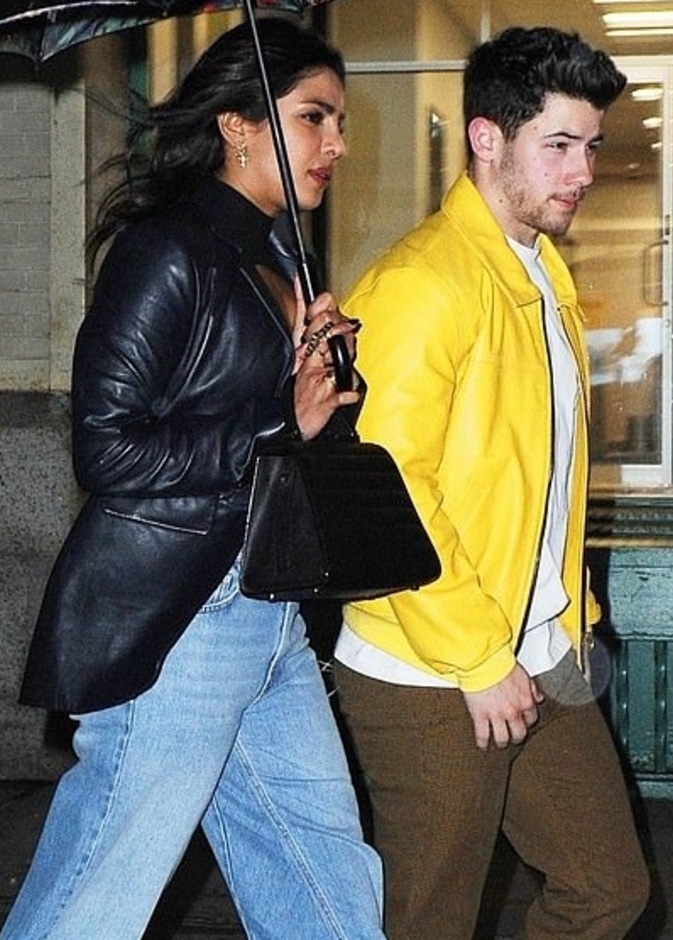 الأخوة جوناس