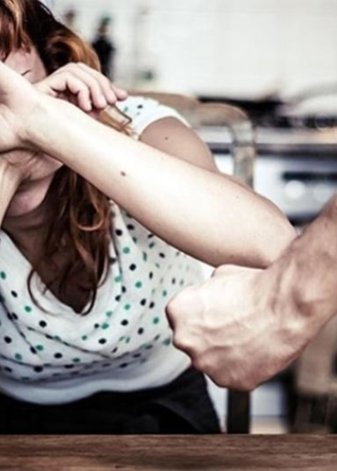 ماذا تفعل المرأة اذا تعرضت للضرب من زوجها