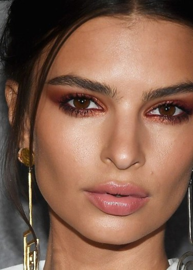 ظلال للجفون