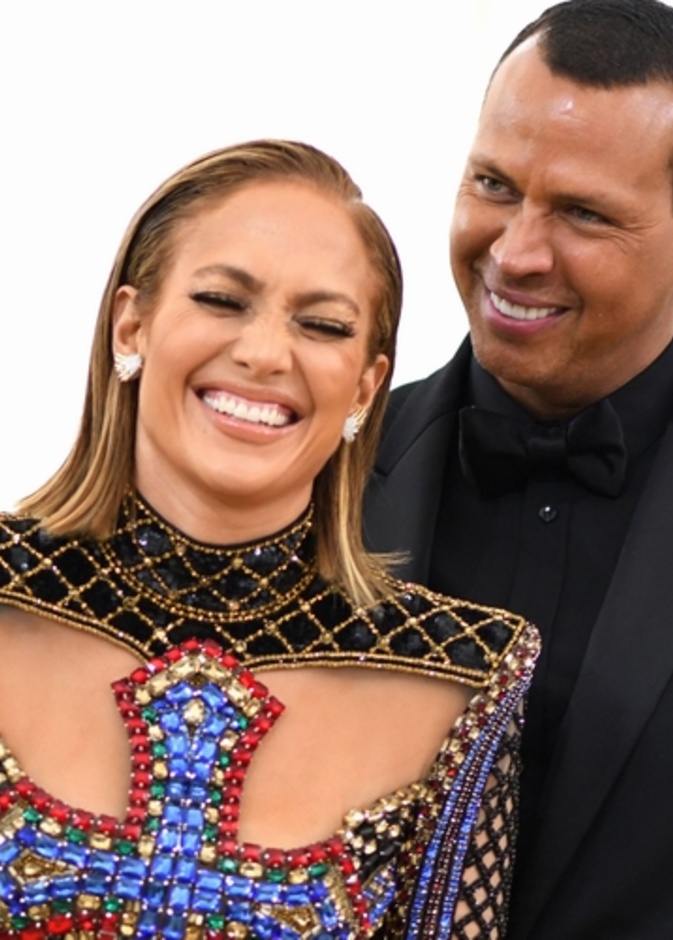 تايلور سويفت (Taylor Swift) وأديل (Adele) يخططان للعمل معا في ألبوم موسيقي جديد