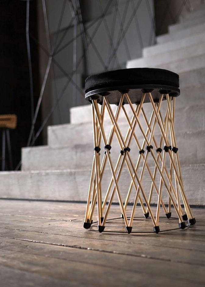 تصميم مقعد صغير مستوحى من فن الأرابيسك