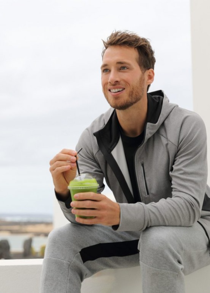 أنواع عصائر مغذية ومفيدة للعريس قبل الزفاف