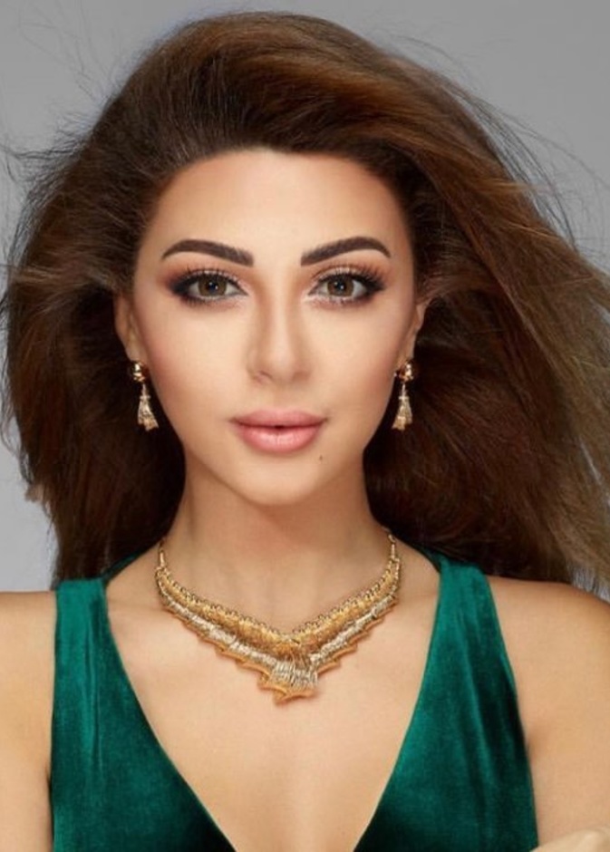 استوحي مكياجك القادم من ميريام