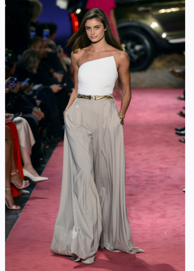 فستان رسمي من Brandon Maxwell