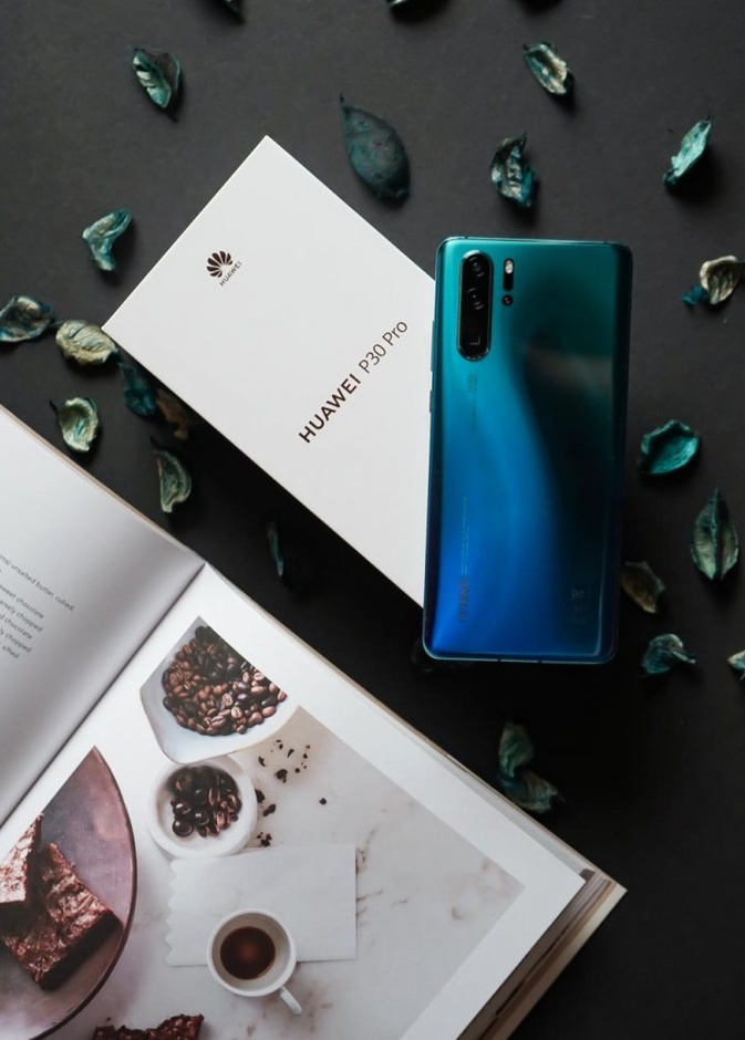 مراجعة الهاتف الذكي HUAWEI P30 Pro: جهاز غني بالمزايا مع كاميرا فائقة الأداء وبطارية قوية