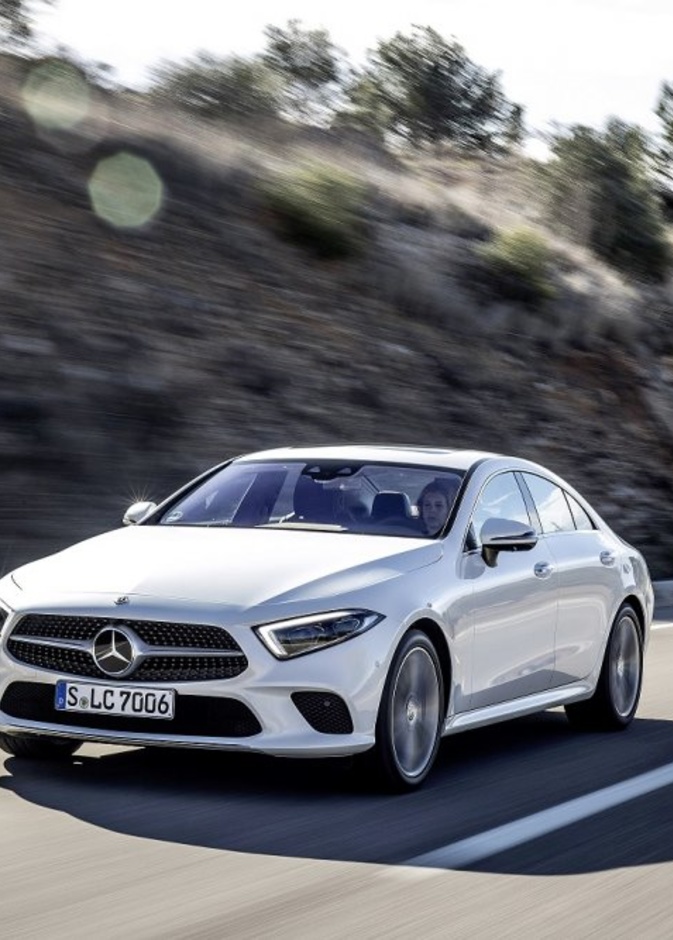  سيارة Mercedes الجديدة CLS 350