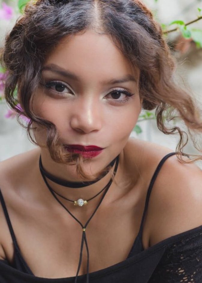 مستعدة للتضحية من اجل من تحبّ لكن فقط عندما تتأكّد من مشاعره ومن صدقه تجاهها