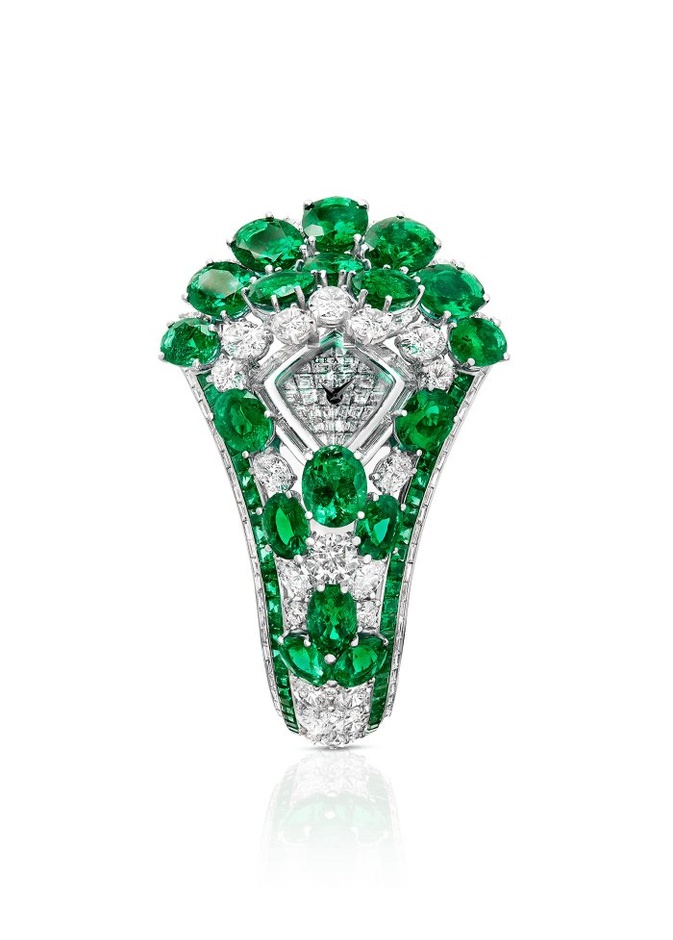 احدث موديلات الساعات النسائية 2019