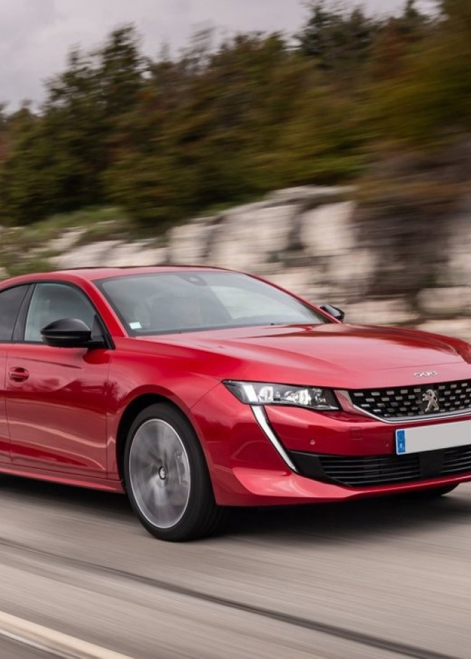 أعلنت شركة بيجو عن وصول الجيل الأحدث من سيارتها "508" 