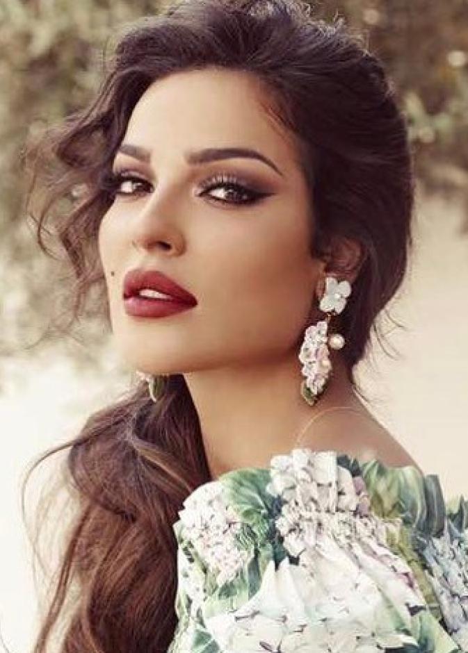 نادين نسيب نجيم 
