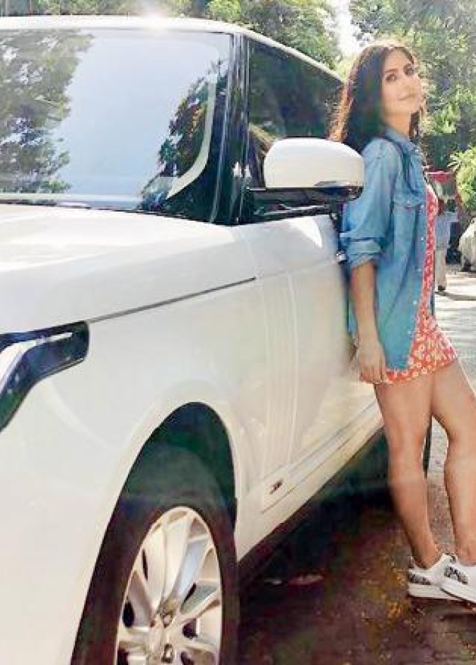 سلمان خان اشترى رينج روفر حديثة للنجمة كاترينا كيف