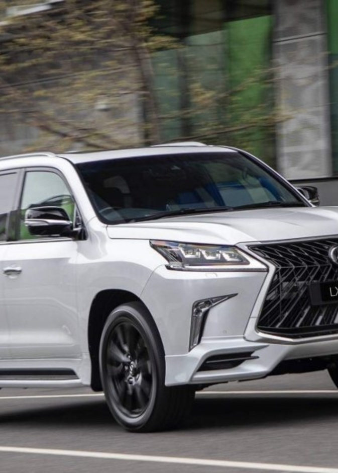 أنظمة تحكم ورفاهية في لكزس ان اكس 2019