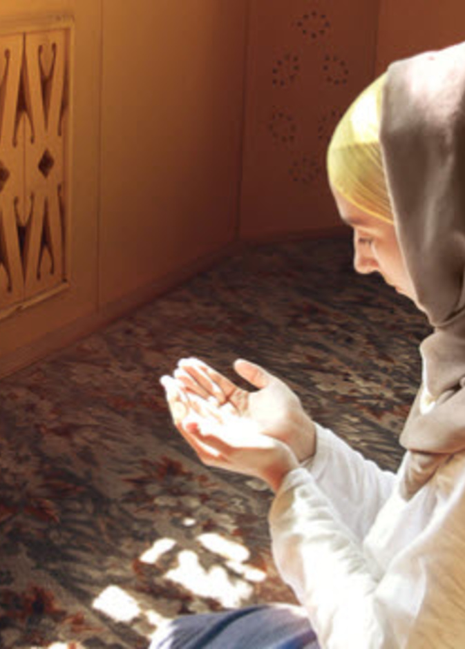 حكم صيام من طهرت من الحيض بعد اذان الفجر