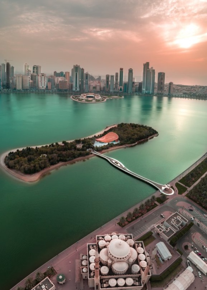 أجمل الأوقات الرمضانية في جزيرة النور في الشارقة