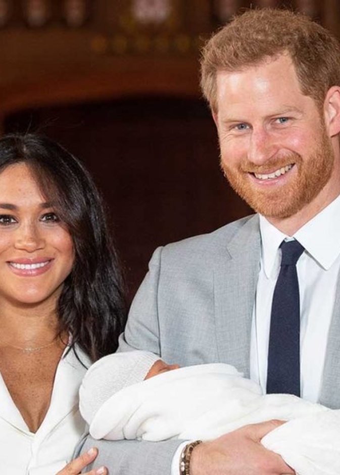  الأمير تشارلز كان في ألمانيا لدى ولادة حفيده الرابع