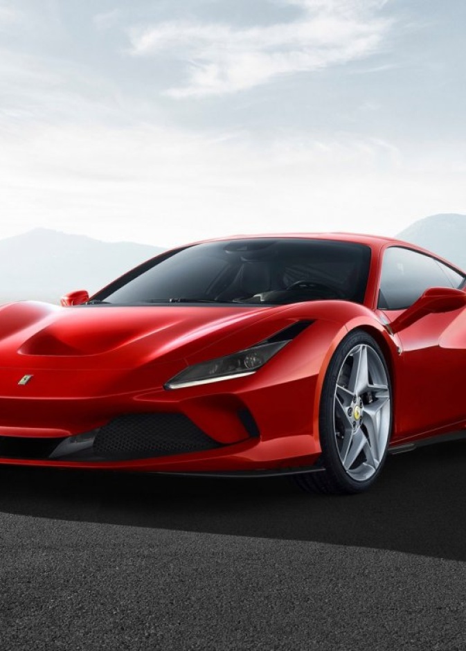 "فيراري إف 8 تريبوتو" 