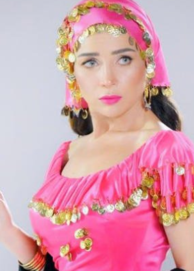 مي عز الدين 