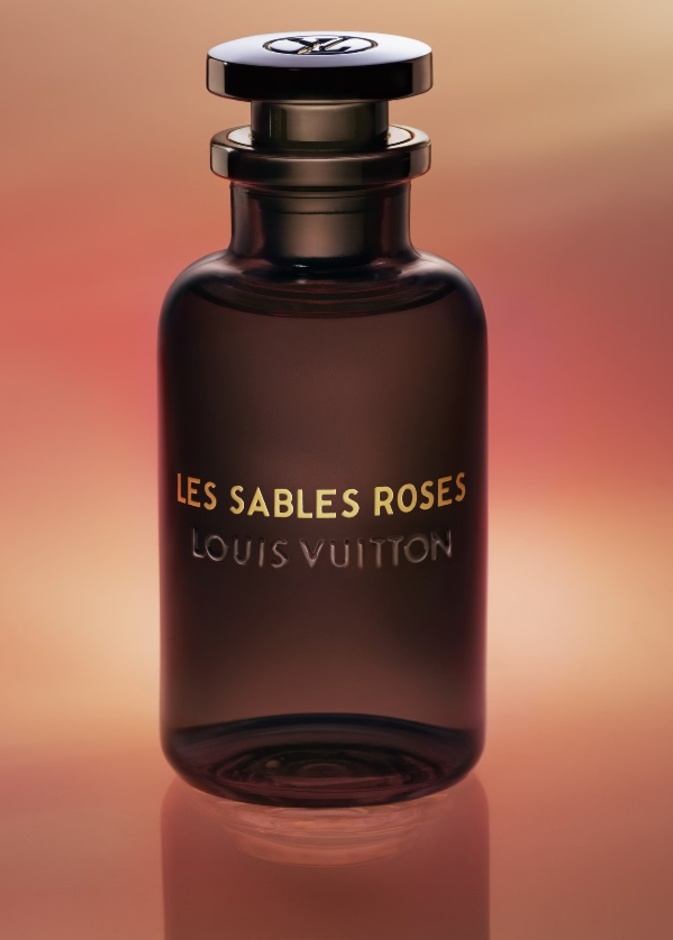 عطر "لي سابل روز"  Les Sables Roses